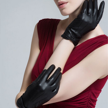 Купить женскую перчатку